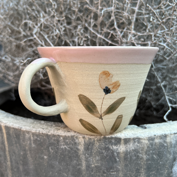 STINEMEI KERAMIK - MOR M. HANK | ROSA MILD BLOMST