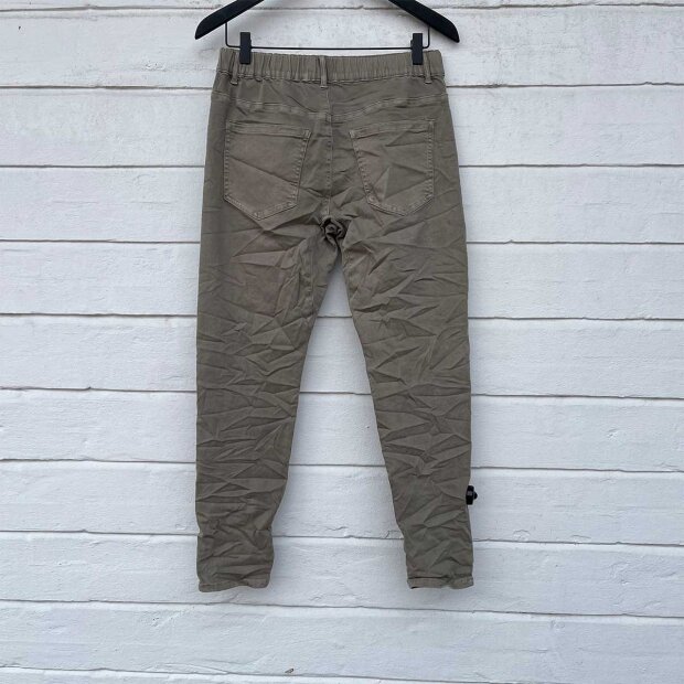 CABANA LIVING - MARIA BUKSER | FANGO