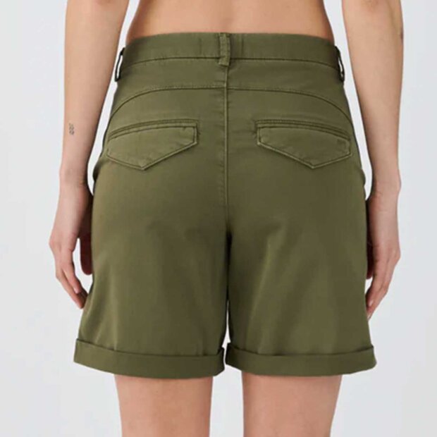 IVY COPENHAGEN - KARMEY CHINO SHORTS | ARMY