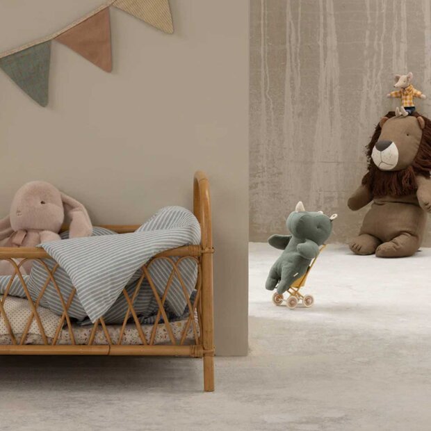 MAILEG - SAFARI FRIENDS NÆSEHORN LILLE | PINE