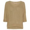MARTA DU CHATEAU - BETINA STRIK | CAMELLO