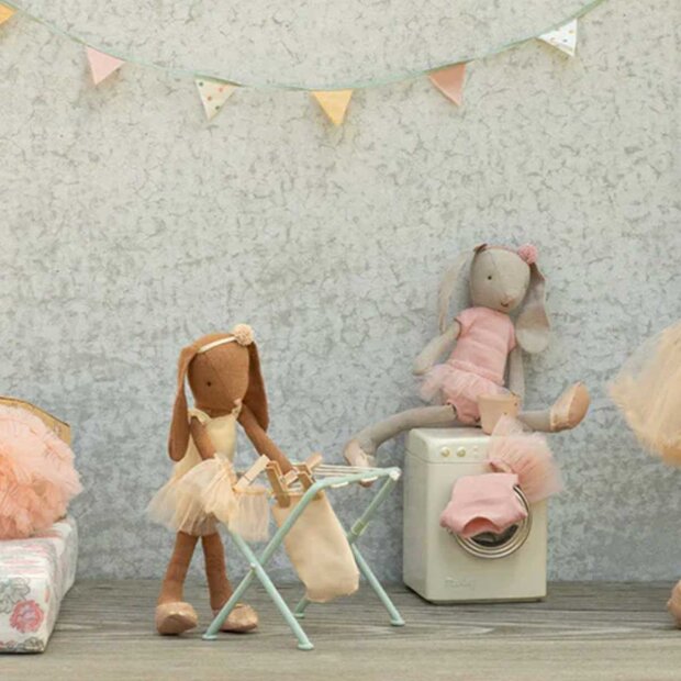 MAILEG - KANIN 2 - BALLETDRAGT OG TYLSKØRT | KLASSISK