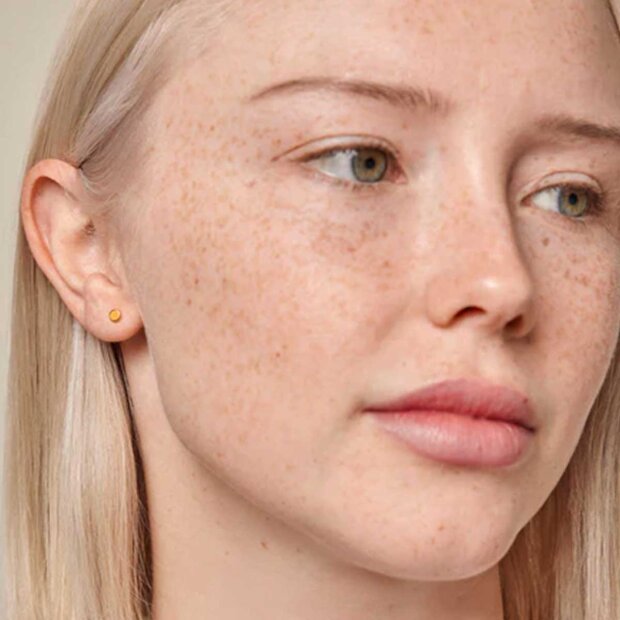 ENAMEL COPENHAGEN - ENAMEL DOT STUDS | ORANGE