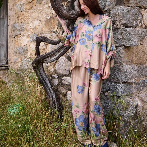 BLACK COLOUR - EMME FLOWER PANTS | FRAPPE