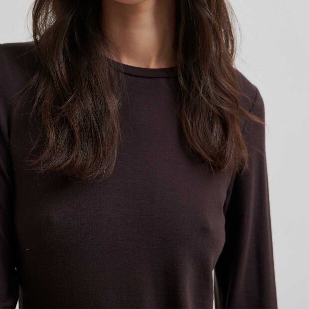 SECOND FEMALE - MATIMA O-NECK TEE | CHOCOLATE PLUM 