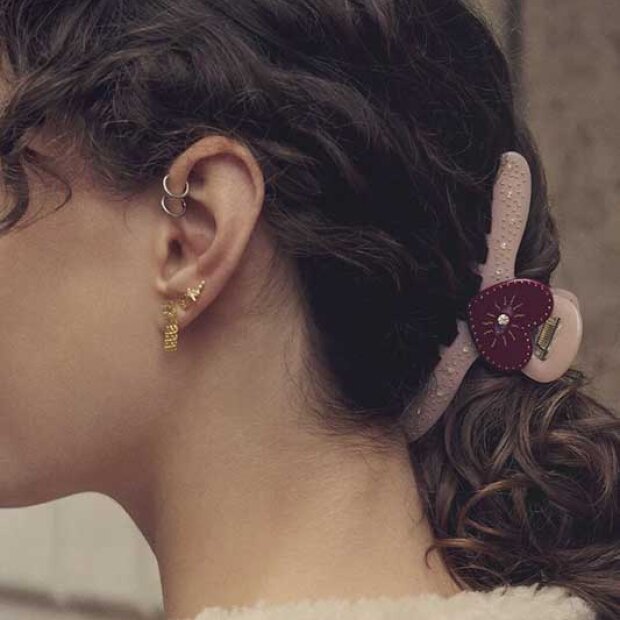 MAANESTEN - DEALLA HAIRCLAW BLUSH