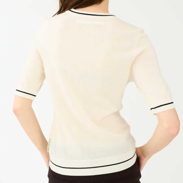 IVY COPENHAGEN - ESSEX CONTRAST SS O-NECK KNIT | ECRU