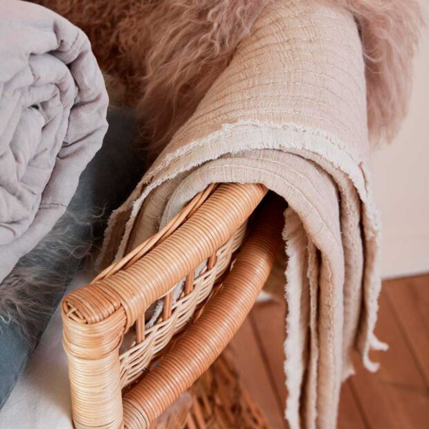 IB LAURSEN - SENGETÆPPE ENKELT RIBBET | NATUR/OFF WHITE