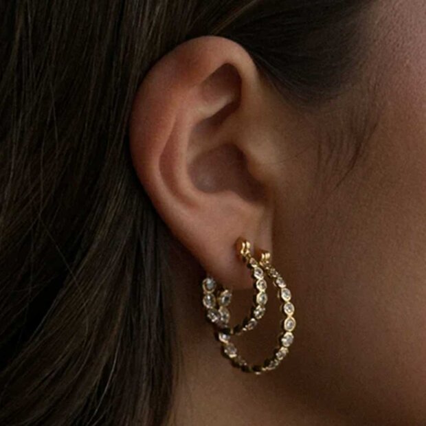 PICO - ELVA CRYSTAL HOOPS | FG/CLEAR