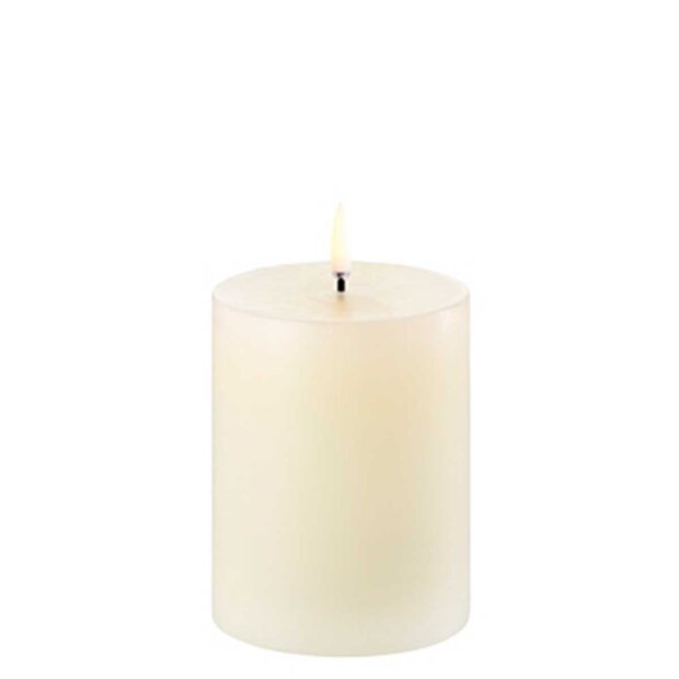 UYUNI - PILLAR CANDLE 7,8X10 CM | NORDIC WHITE
