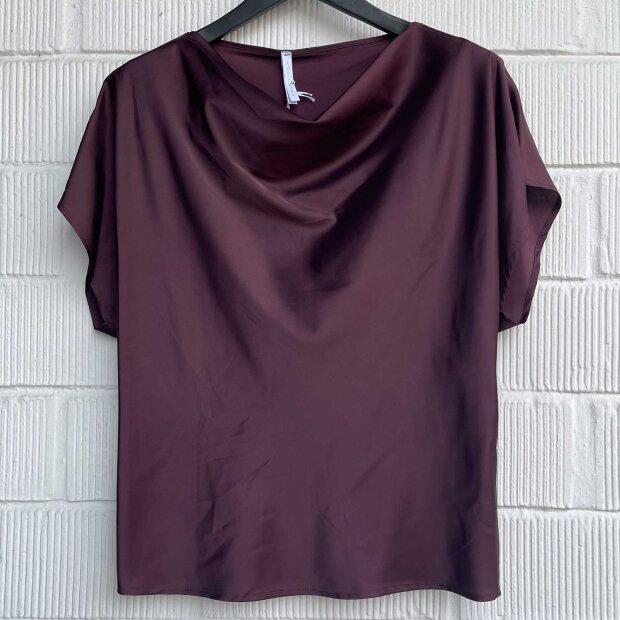 IMPERIAL - TOP | VINO