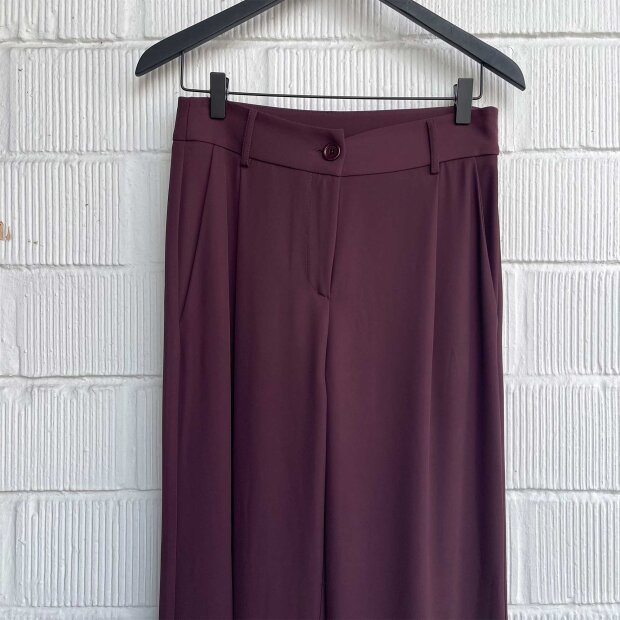 IMPERIAL - BUKSER | VINO