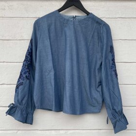 WAUW - WILMA BLOUSE | CHAMBRAY
