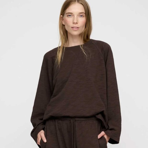 MOSHI MOSHI MIND - EARTH SWEAT | DARK BROWN