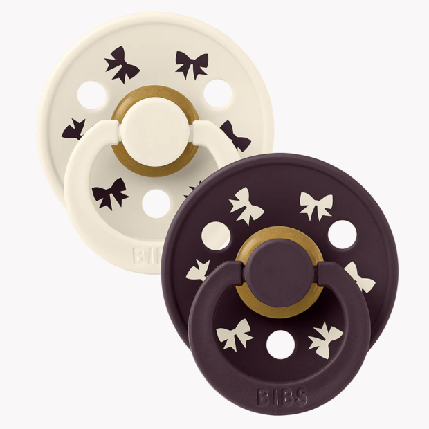 BIBS - 2-PAK - HOLIDAY - RUND - STR 2  |  IVORY/PLUM