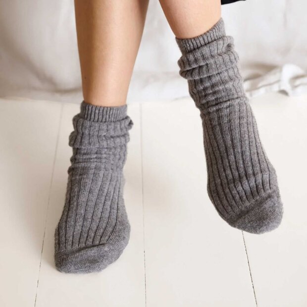 MOSHI MOSHI MIND - COZY RIB SOCKS | GREY MELANGE