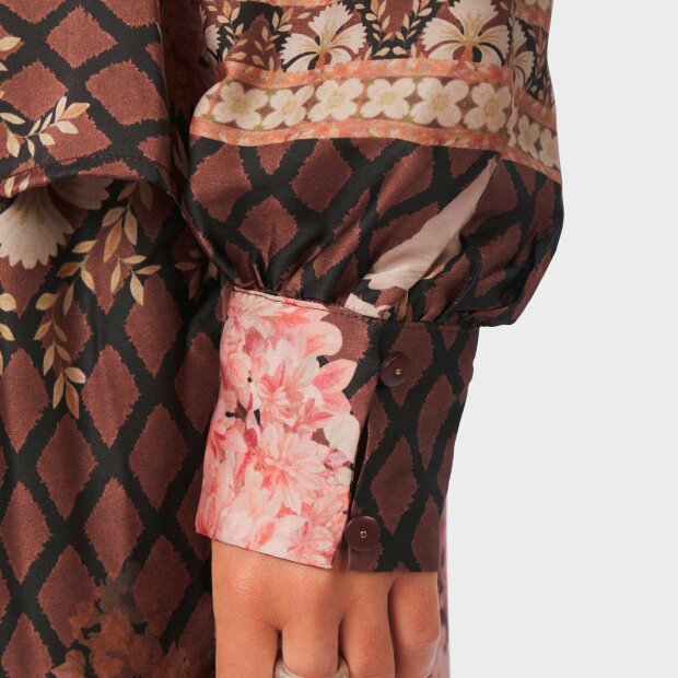 NEO NOIR - MASSIMA BOTANICAL BORDER BLUSE | BLACK