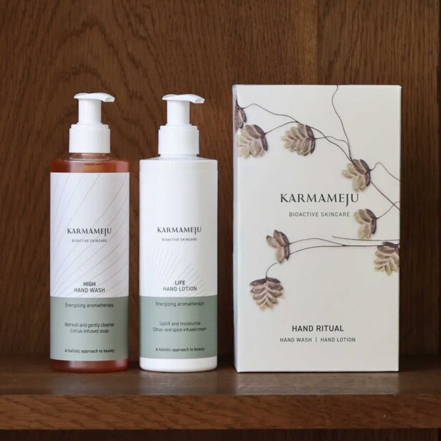 KARMAMEJU - HAND RITUAL - GAVEÆSKE 2025