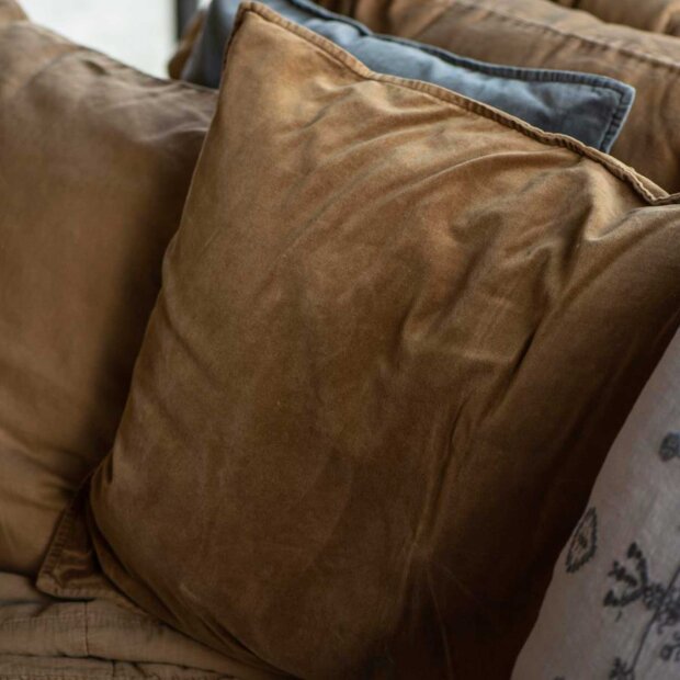 IB LAURSEN - PUDE VELOUR INK. FYLD 50X50 CM | CLAY