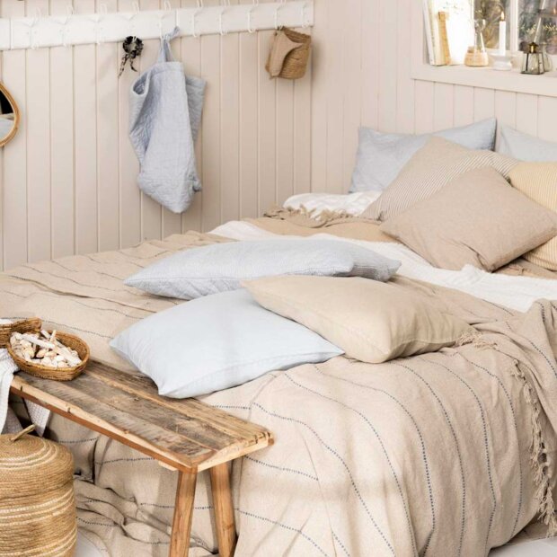 IB LAURSEN - PUDE I HØR 40X60 CM | FOG