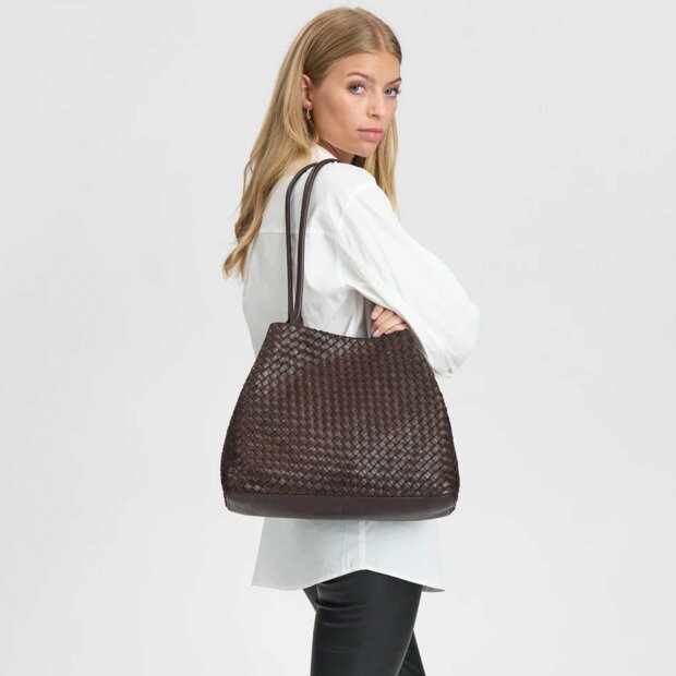 DEPECHE - SOFYA SHOULDERBAG | DARK BROWN