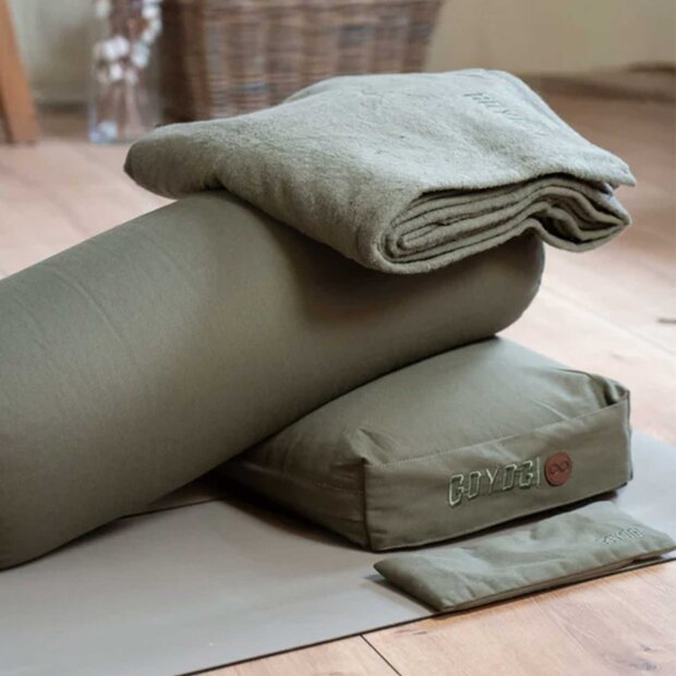 GOYOGI - CALM ORGANIC COTTON YOGA BLANKET | DARK OLIVE