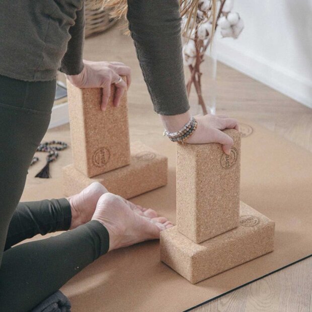GOYOGI - SUSTAIN CORK YOGA BLOCK