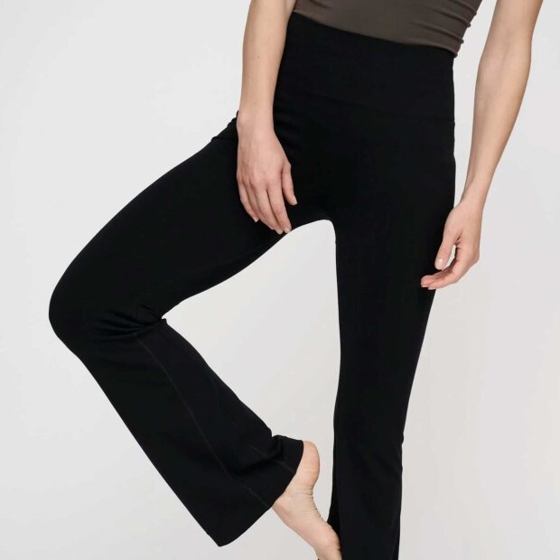 MOSHI MOSHI MIND - FLARE LEGGINGS | BLACK