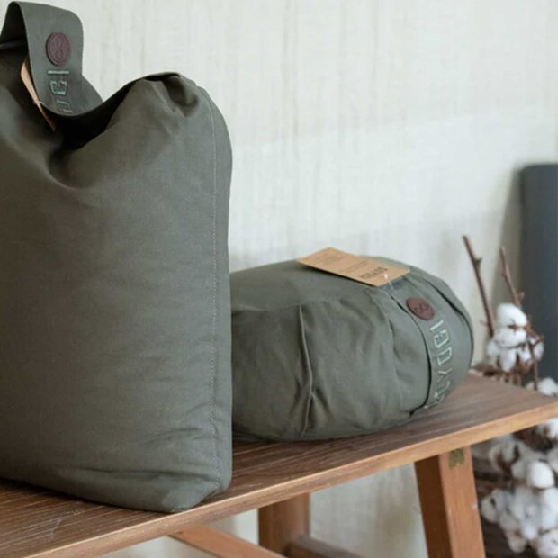 GOYOGI - CALM CRESCENT MEDITATION CUSHION | DARK OLIVE
