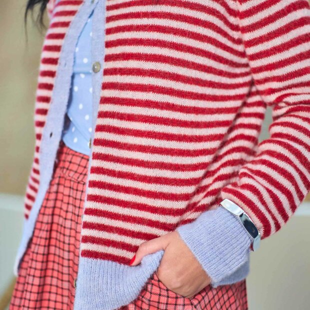 BLACK COLOUR - DELL STRIPED KNIT CARDIGAN | RED
