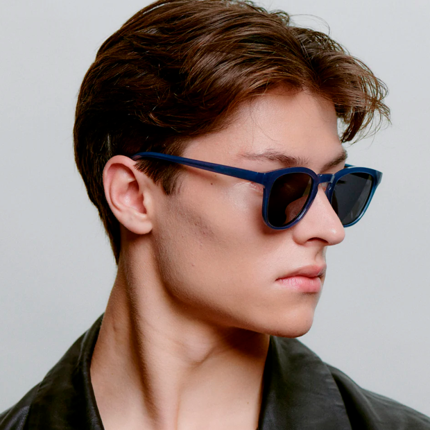 A. KJÆRBEDE - BATE SOLBRILLER | BLUE STEEL