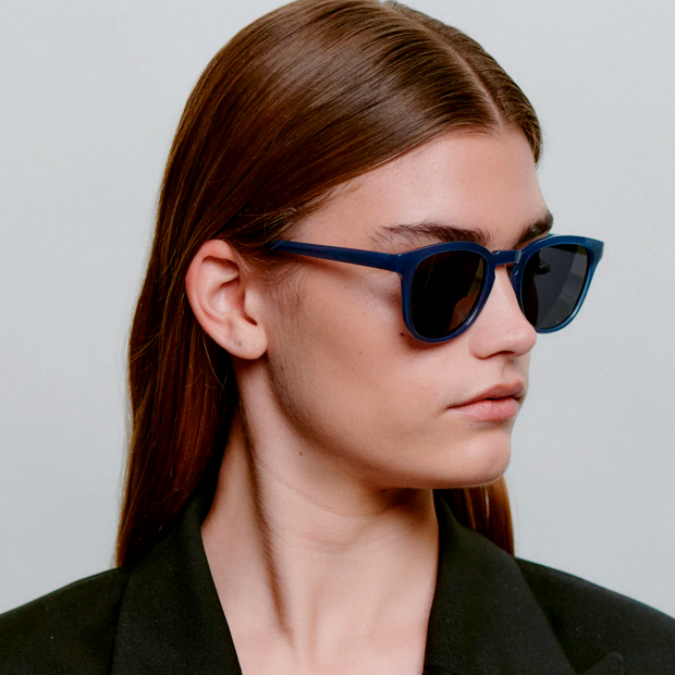 A. KJÆRBEDE - BATE SOLBRILLER | BLUE STEEL