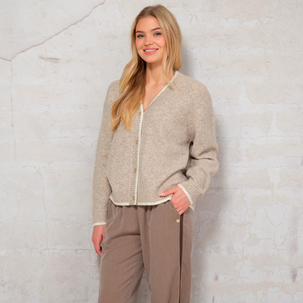 PREPAIR OF SCANDINAVIA - GIGI KNIT CARDIGAN | SAND