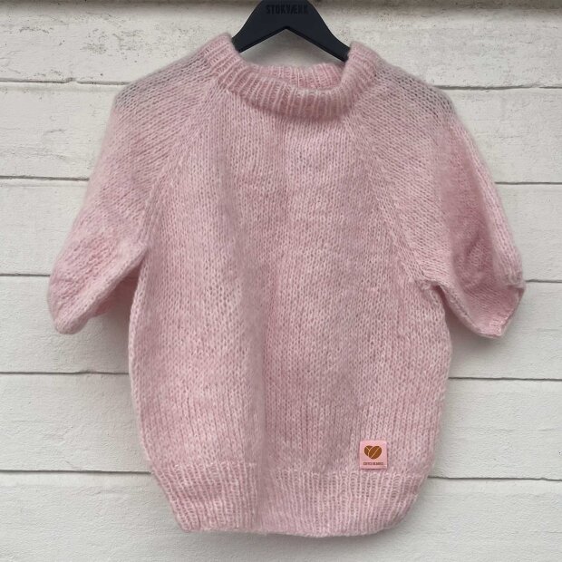 COFFEE BEANIES - IDA KNIT SHORT SLEEVE FLUFFY | LT. PINK