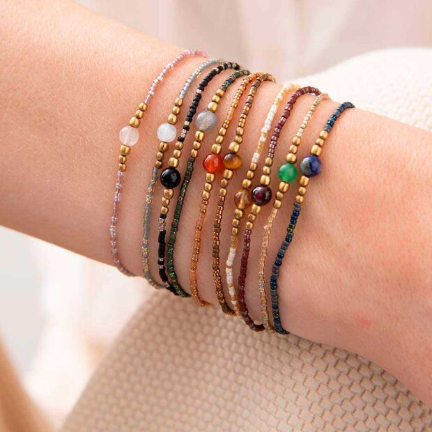 A BEAUTIFUL STORY - IRIS CARD MOONSTONE BRACELET