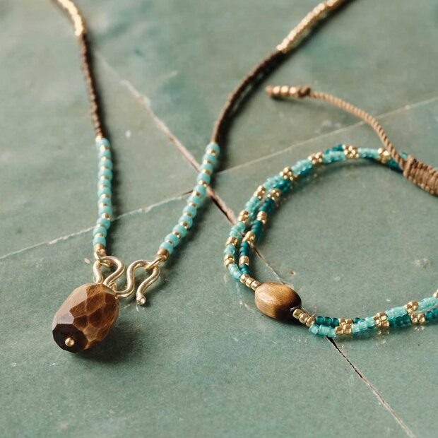 A BEAUTIFUL STORY - SHINING TIGER EYE BRACELET