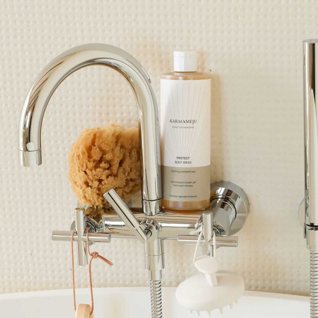 KARMAMEJU - PROTECT BODYWASH - 400 ML