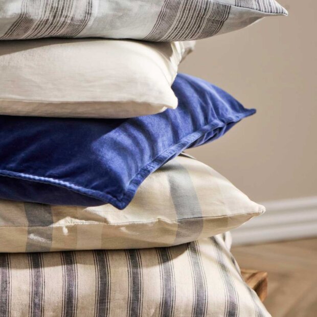 IB LAURSEN - PUDE VELOUR INK. FYLD 50X50 CM | FOG