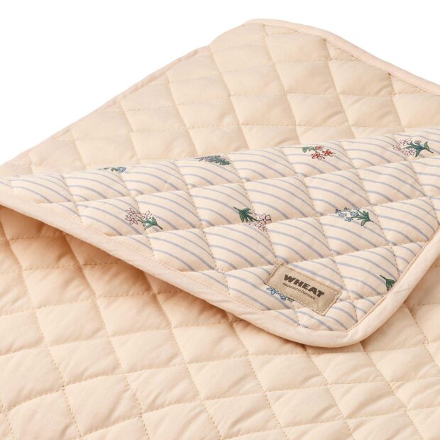 WHEAT - QUILT BLANKET | ROSE SHADOW FLOWERS