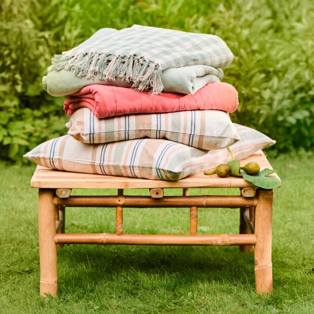 IB LAURSEN - PUDE HØRFARVET 50X50 CM | ROSA/LYSEGRØN/GRØN