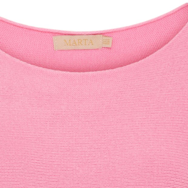 MARTA DU CHATEAU - SIA STRIK | PINK