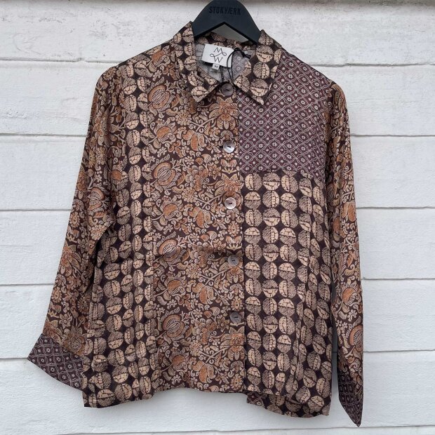 MICHALA WIESNECK - LEO SKJORTE