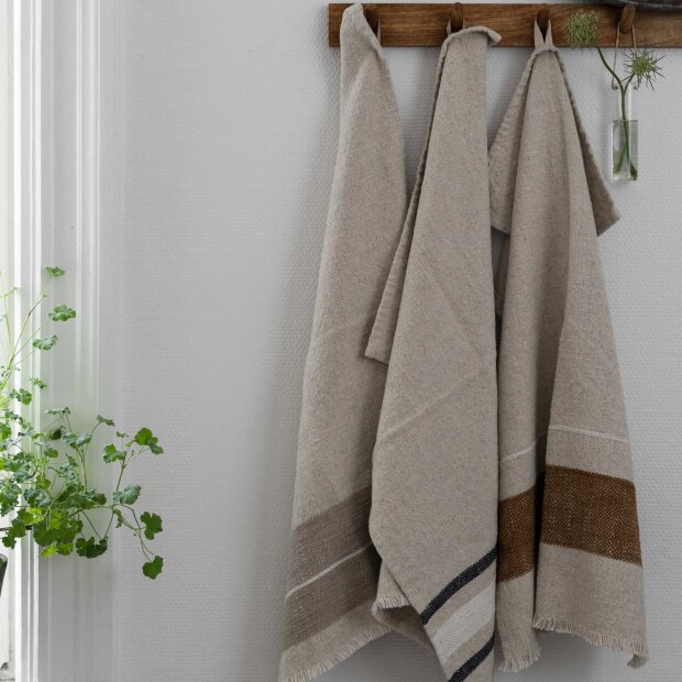 ERNST - VISKESTYKKE | NATUR/COLA/HVID