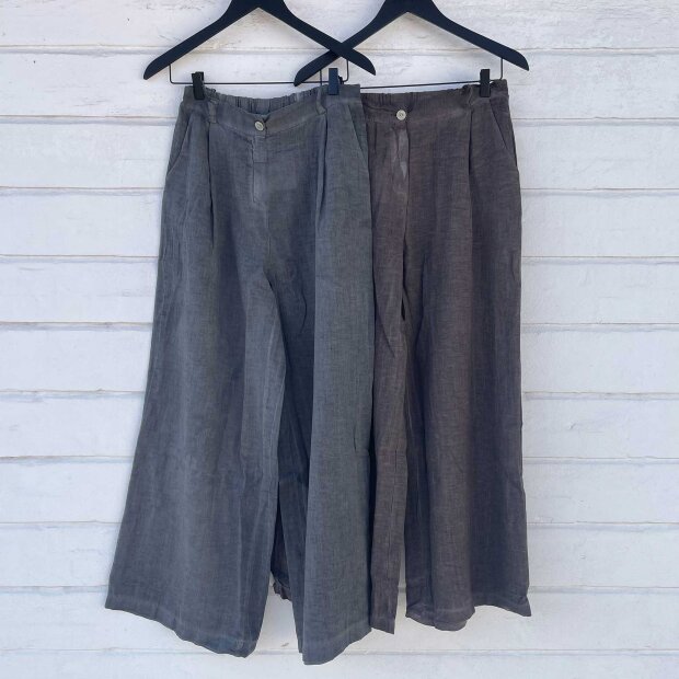 CABANA LIVING - RIDA BUKSER | EBANO