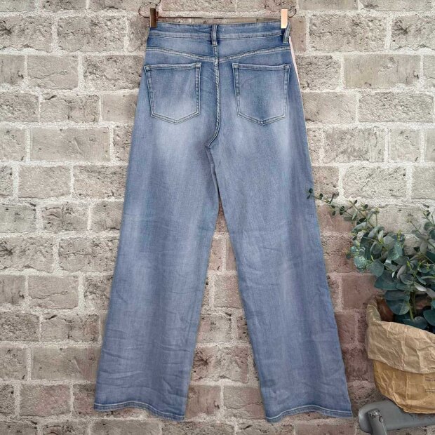 CABANA LIVING - FILIA JEANS | LIGHT DENIM