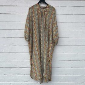 RELOVE AND ROSES - NELLY KJOLE | MULTI FLOWER