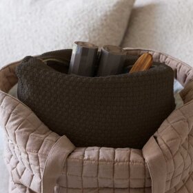 BY LOHN - KNITTED TOILET BAG | CHOCLATE