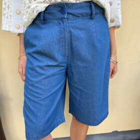 CONTINUE COPENHAGEN - CELINE SHORTS | CHAMBRE