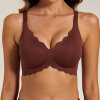 FEMIFEMME - SOFTSCALLOP FULL COVERAGE BØJLEFRI BH | VELVET CHOCO FEMIFEMME - SOFTSCALLOP FULL COVERAGE BØJLEFRI BH | VELVET CHOCO