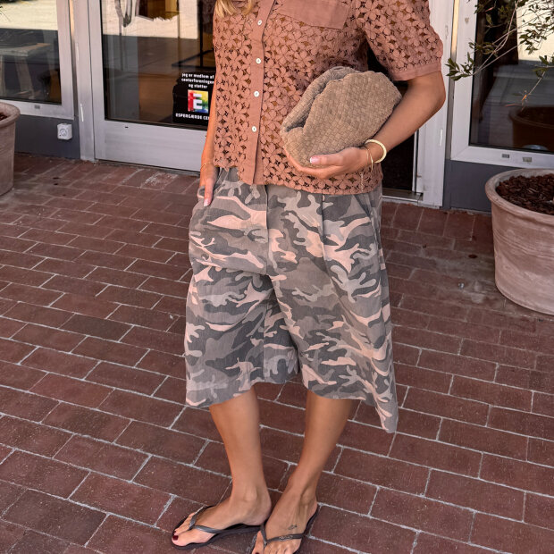 MARTA DU CHATEAU - ZURI SHORTS
